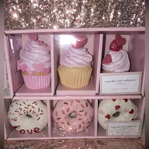 2023 New Cupcakes and Cashmere Cupcakes and  Donuts Valentines Decor